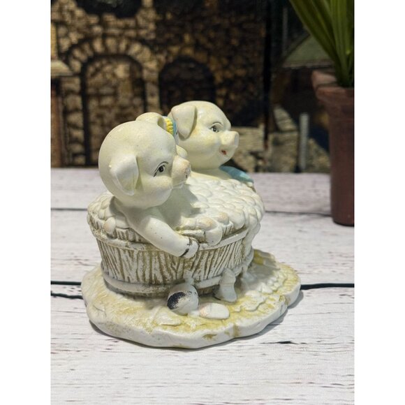 Vintage Ceramic 2 Pigs Sow And Boar Bubble Bath In Tub Figurine - Picture 4 of 7